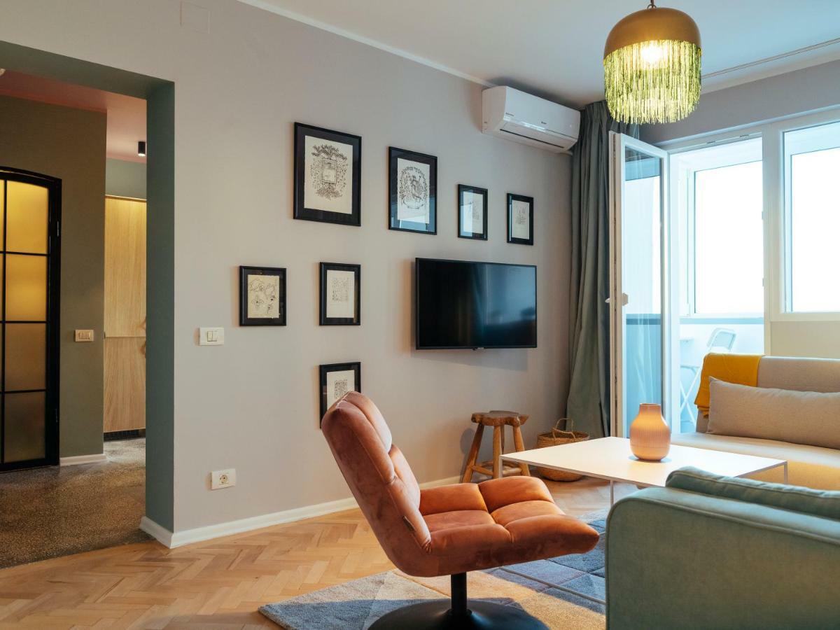 Parklake Design Apartment - Fabulous View - Netflix 부쿠레슈티 외부 사진